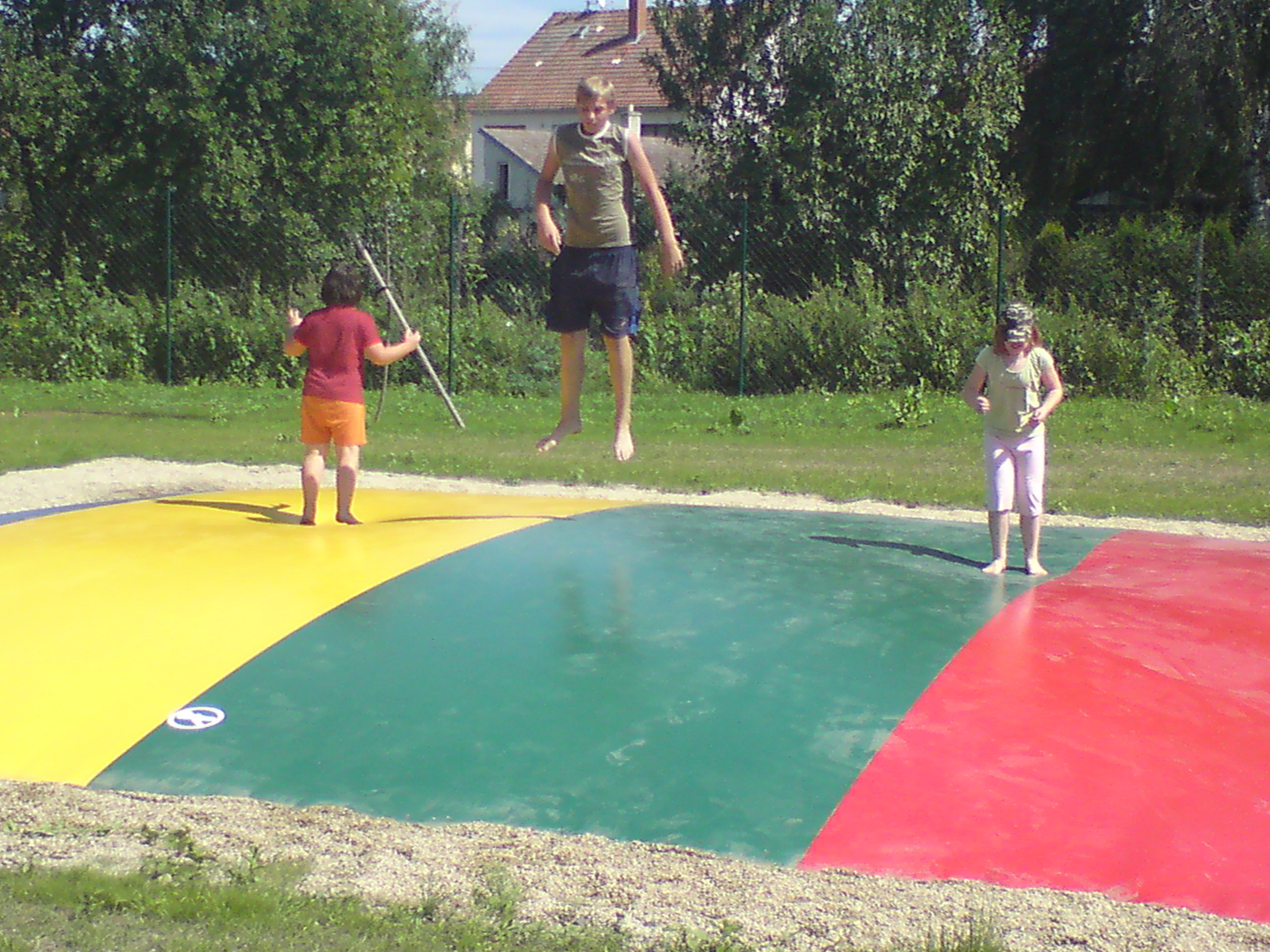 013